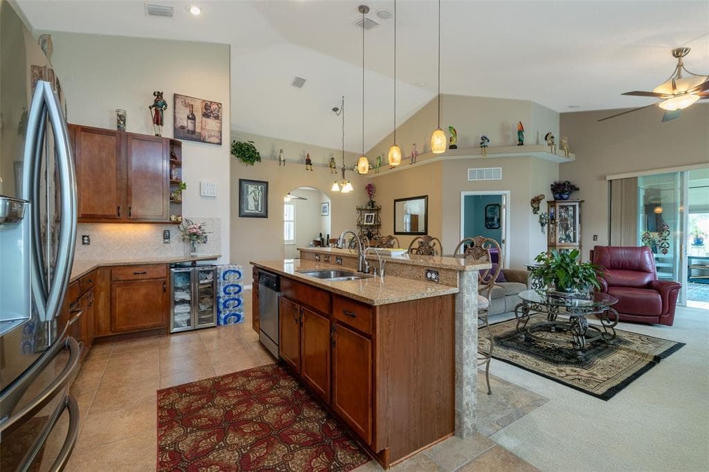 61 RAINTREE CIRCLE photo 13