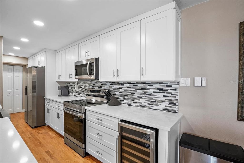 10355 PARADISE BOULEVARD 1010-1011 photo 5
