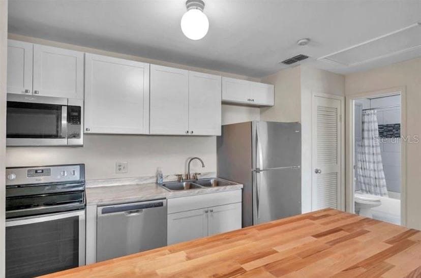 1400 GANDY BOULEVARD N 507 photo 19