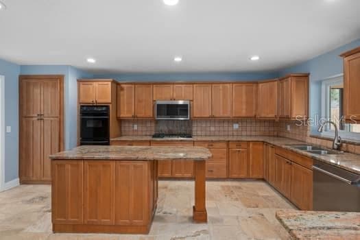 2309 CYPRESS WALK WAY photo 16
