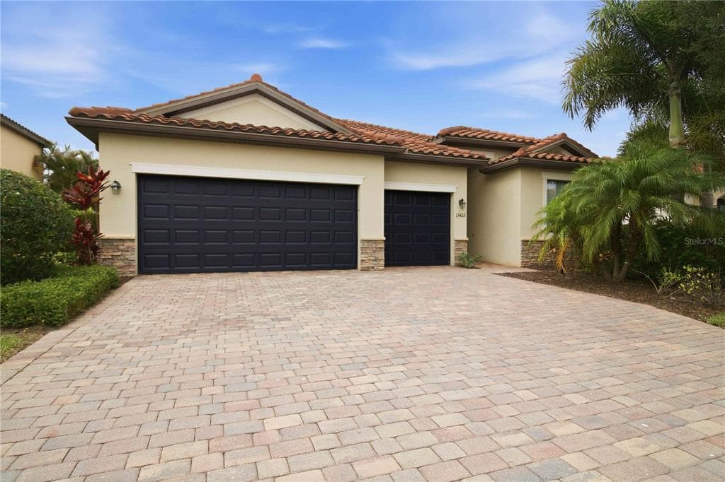 13422 SAW PALM CREEK TRAIL photo 1
