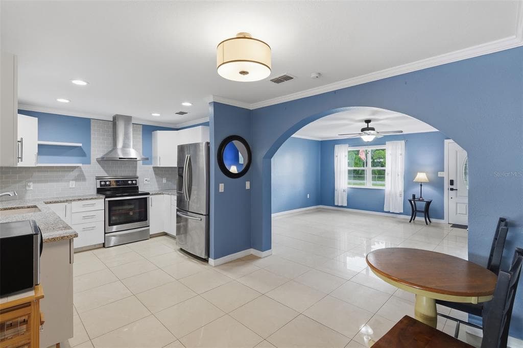 421 WATERVIEW DRIVE photo 6