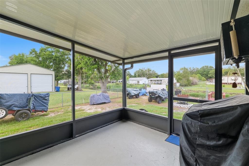 421 WATERVIEW DRIVE photo 24