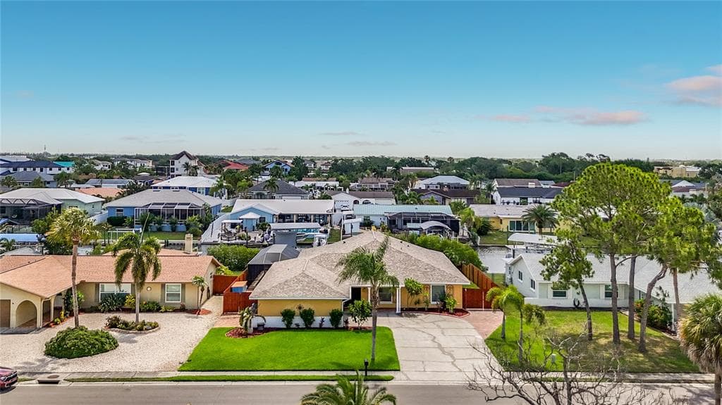 6517 SOLITAIRE PALM WAY 2