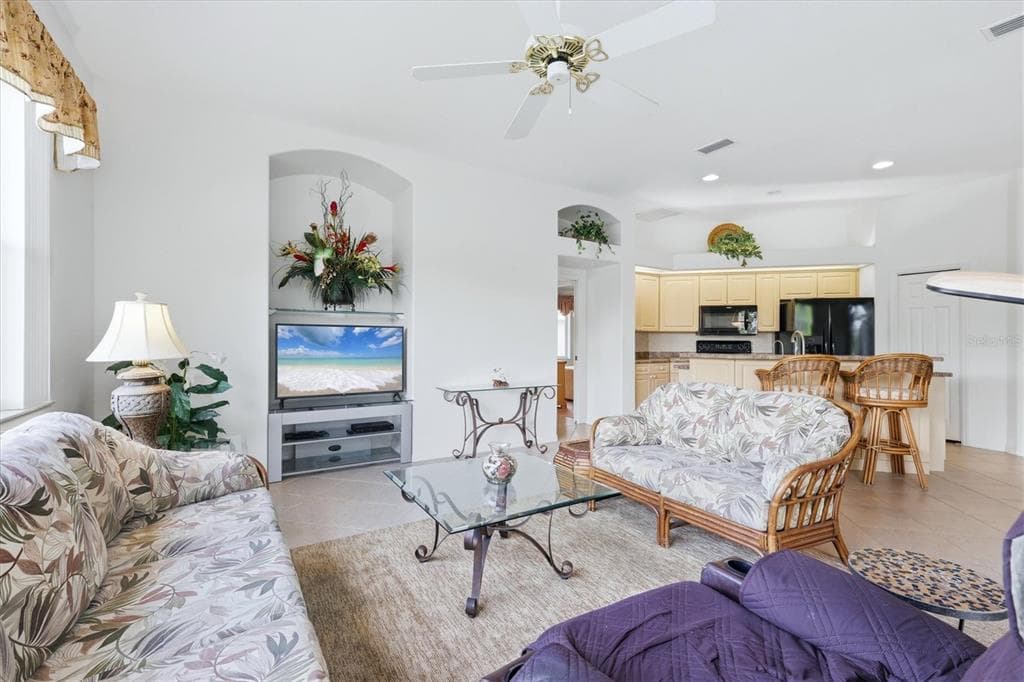 3175 VILLAGE LANE photo 21