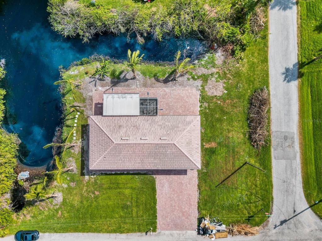 9080 CALOOSA DRIVE photo 3