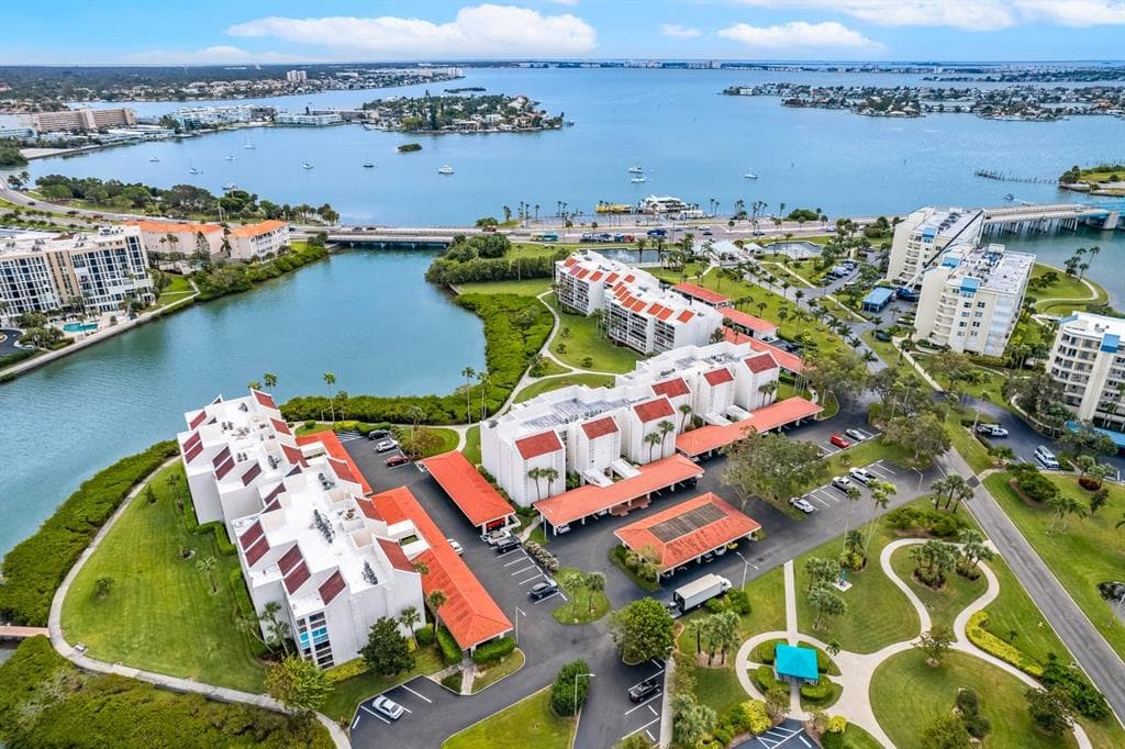 7907 SAILBOAT KEY BOULEVARD S 105 photo 25