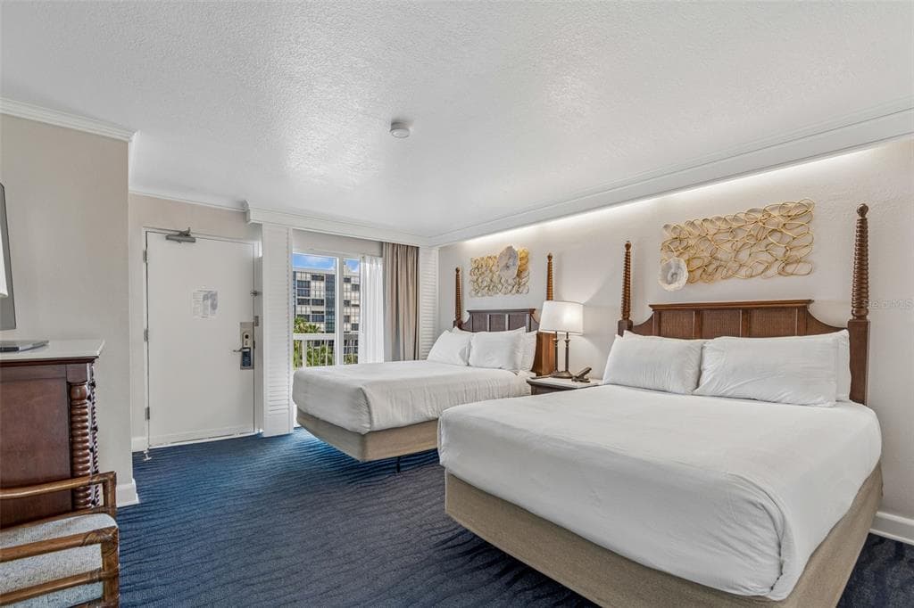 5500 GULF BOULEVARD 6241 photo 8