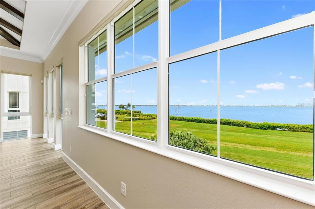 310 COMPASS POINT DRIVE 201 photo 1