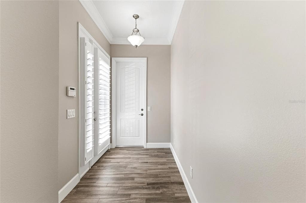 310 COMPASS POINT DRIVE 201 photo 5
