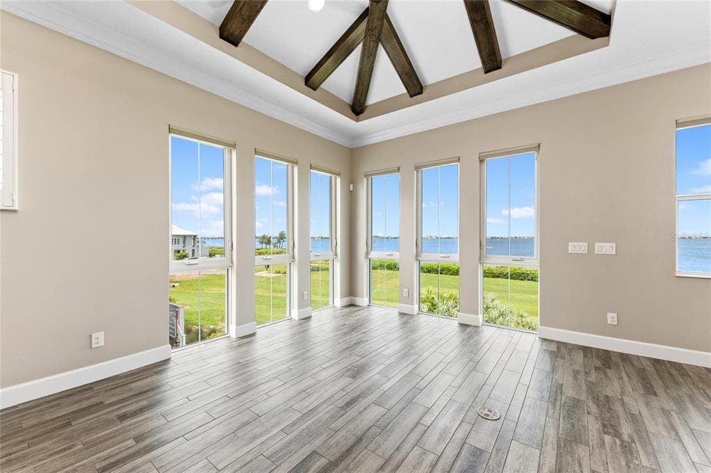 310 COMPASS POINT DRIVE 201 photo 14