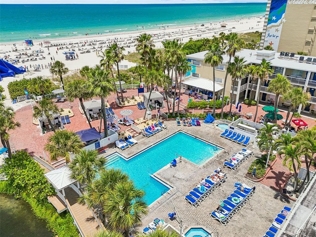 5500 GULF BOULEVARD 7230 photo 3