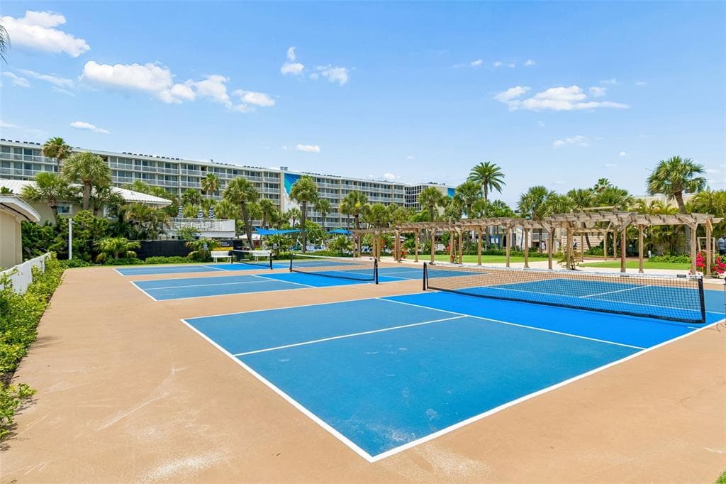 5500 GULF BOULEVARD 7230 photo 19