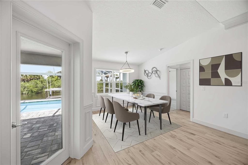 2483 HERRON TERRACE photo 17