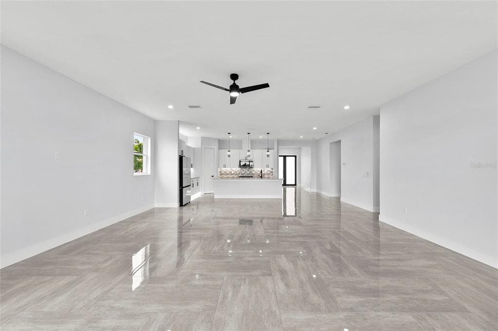 9225 RAES CREEK PLACE photo 21