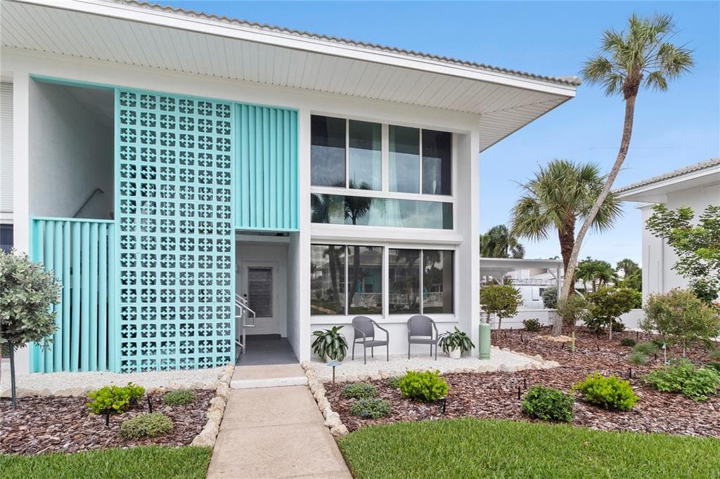 5400 GULF DRIVE 18 photo 2