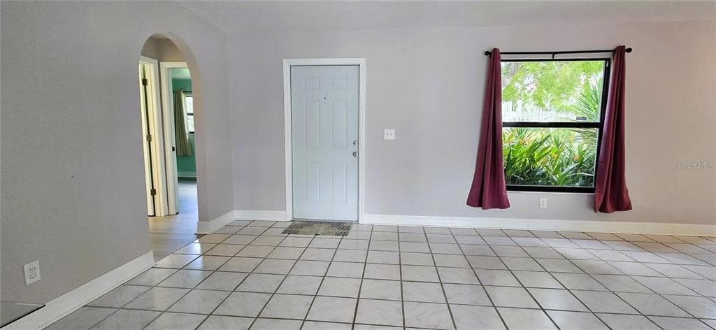 1031 AVERLY STREET photo 5