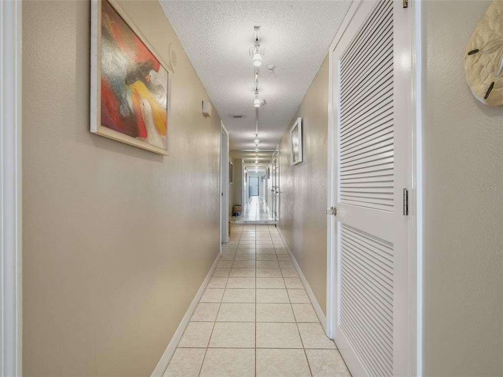 5207 S ATLANTIC AVENUE 426 photo 3