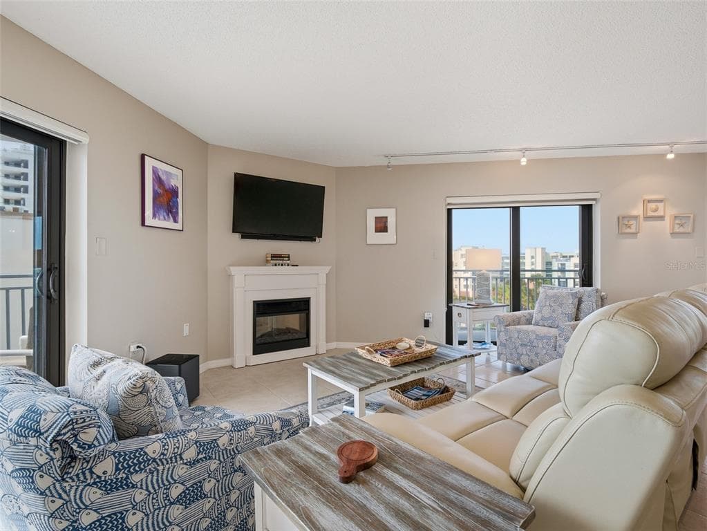 5207 S ATLANTIC AVENUE 426 photo 5
