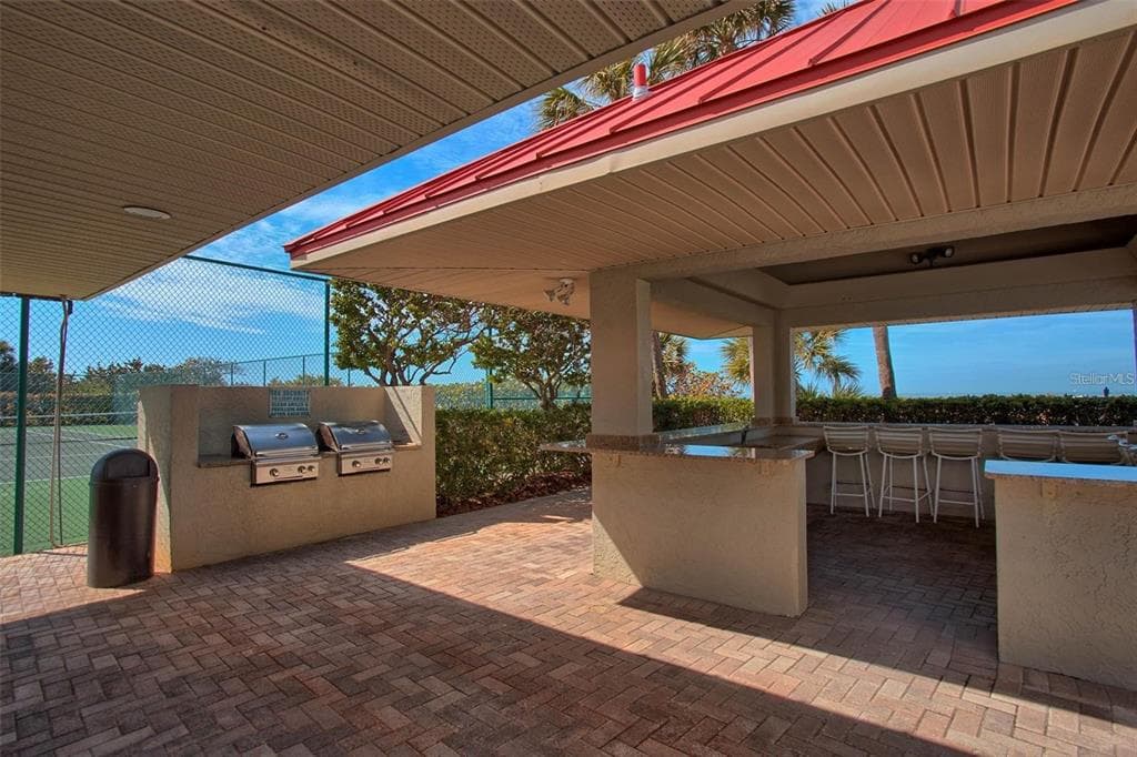 1290 GULF BOULEVARD 1506 photo 2