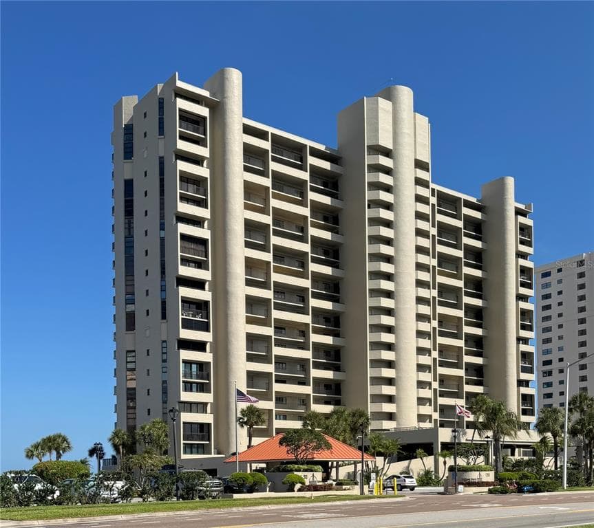 1290 GULF BOULEVARD 1506 photo 1