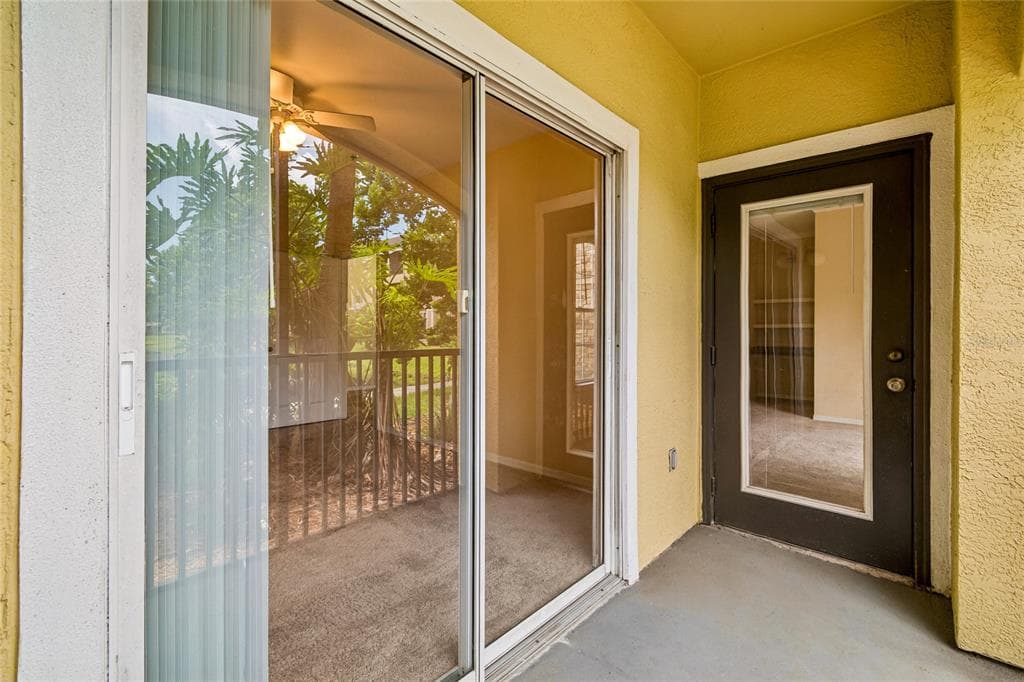 10203 COURTNEY PALMS BOULEVARD 103 photo 20