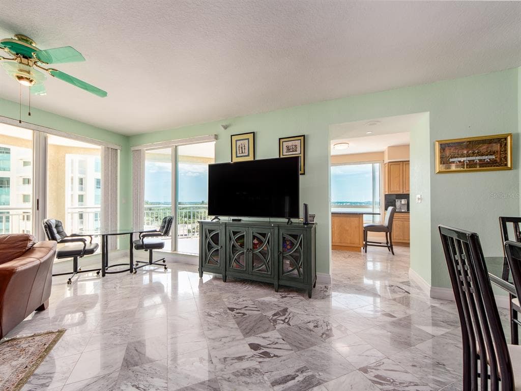 1180 GULF BOULEVARD 906 photo 8