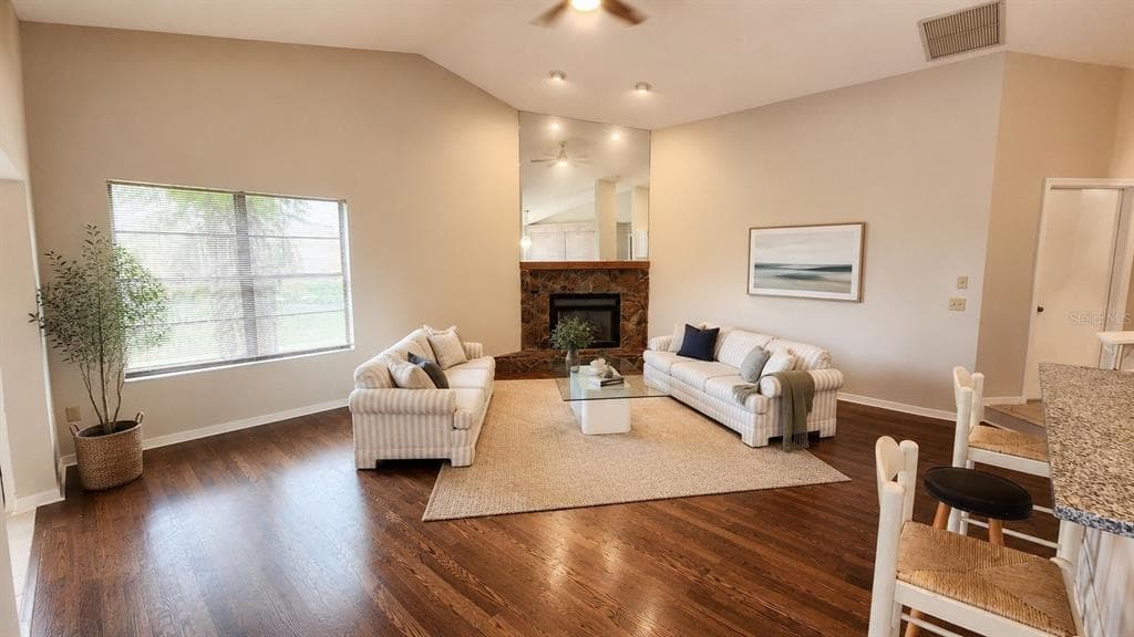 13036 TOPFLITE COURT photo 3