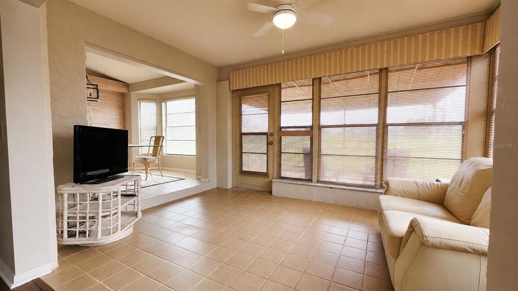 13036 TOPFLITE COURT photo 21