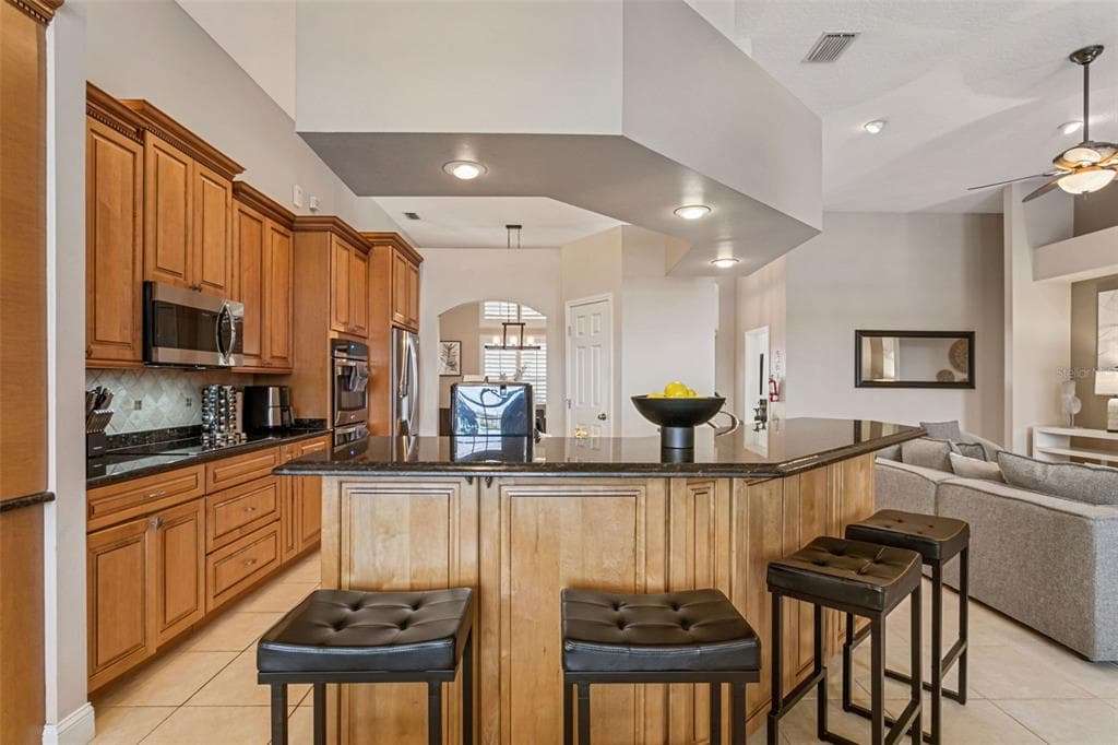 4915 TROYDALE ROAD photo 25