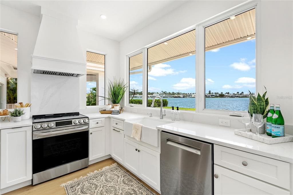 330 W BAY DRIVE photo 17