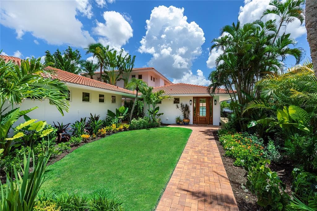 330 W BAY DRIVE photo 8