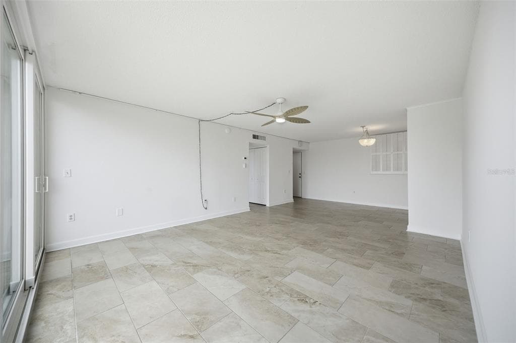 7465 BAY ISLAND DRIVE S 112 photo 9