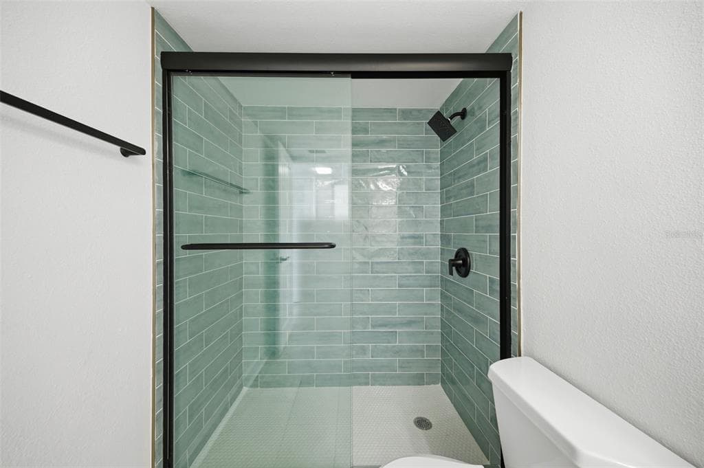 7465 BAY ISLAND DRIVE S 112 photo 18