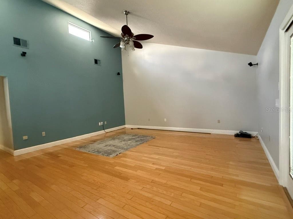 7637 HATTERAS DRIVE photo 23