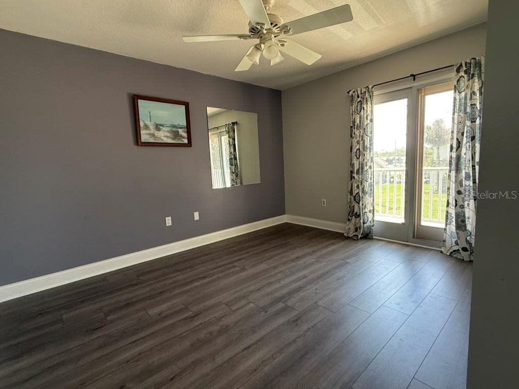 7637 HATTERAS DRIVE photo 11