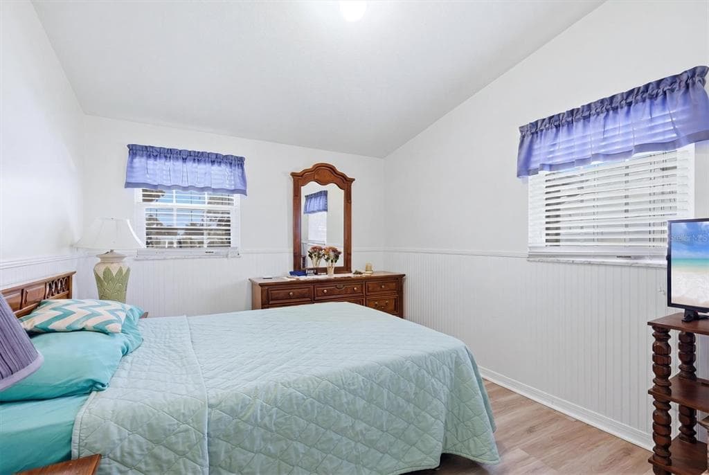 201 E TARPON BLVD NW photo 17