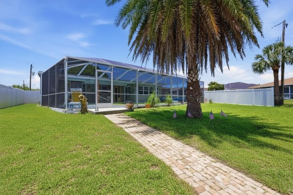 201 E TARPON BLVD NW photo 4