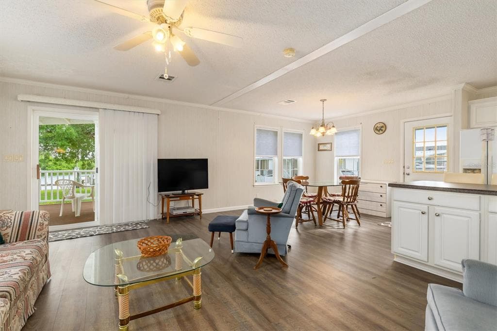 8320 RIVERSIDE DRIVE 99 photo 11