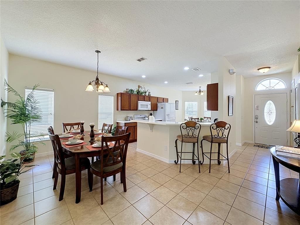 906 DORSET PLACE photo 9