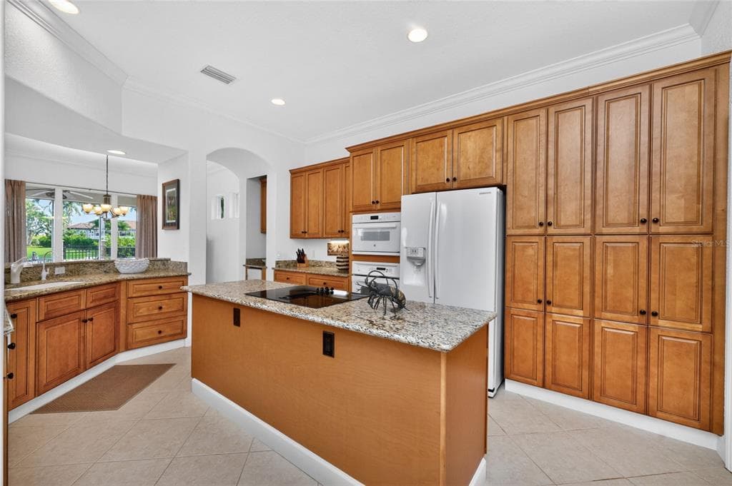 3341 SUNSET KEY CIRCLE photo 14