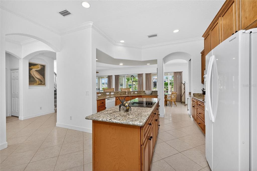 3341 SUNSET KEY CIRCLE photo 18