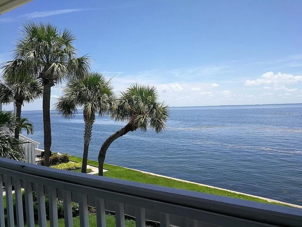 4858 COQUINA KEY DRIVE SE D photo 2