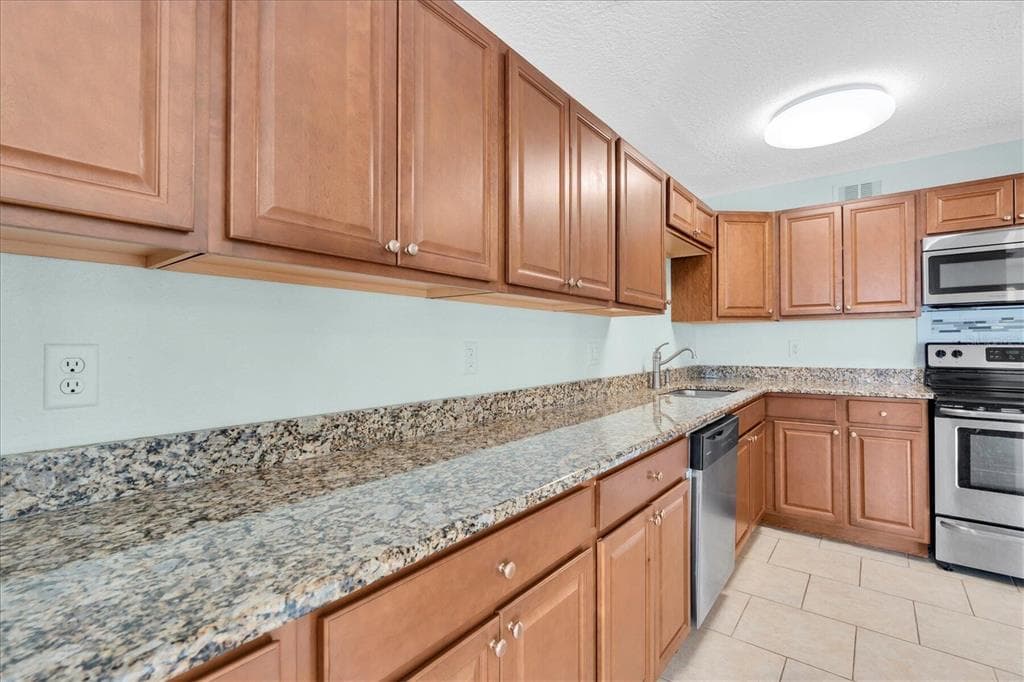 4858 COQUINA KEY DRIVE SE D photo 16