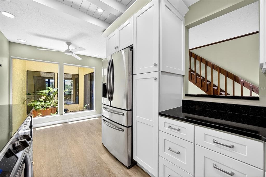 25188 MARION AVENUE 1006 photo 24