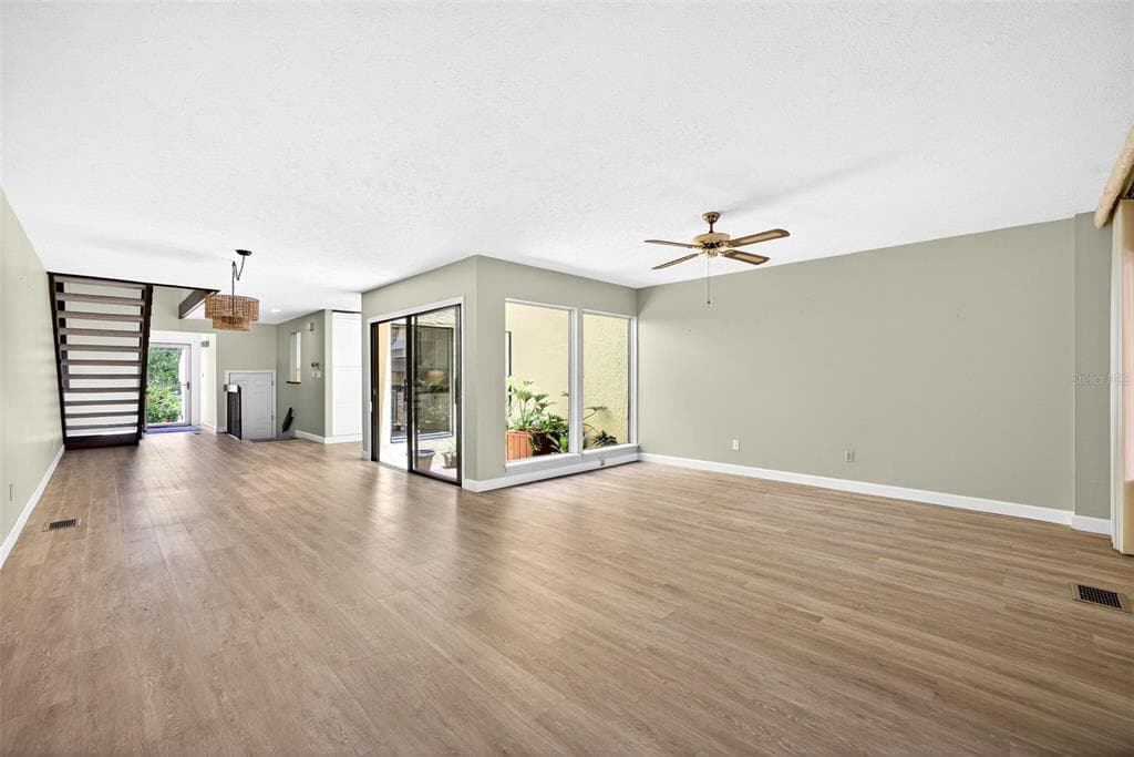 25188 MARION AVENUE 1006 photo 11