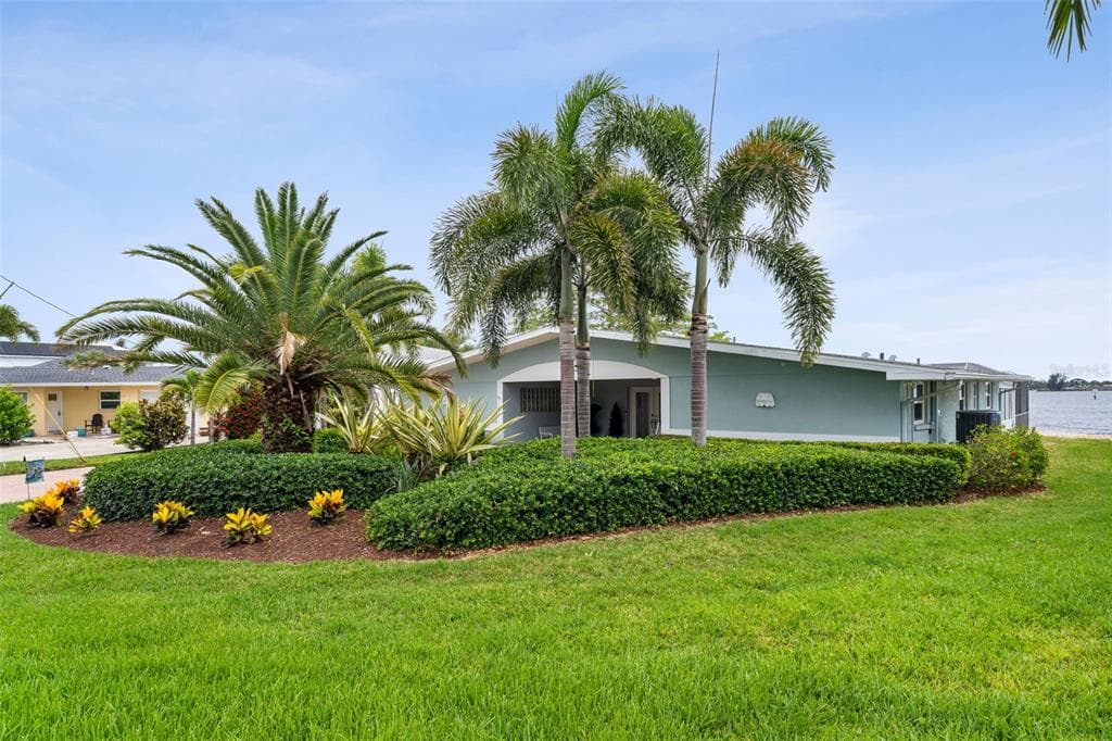 604 POINSETTIA AVENUE photo 4