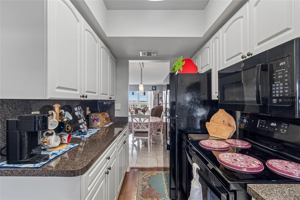 4939 FLORAMAR TERRACE 610 photo 14
