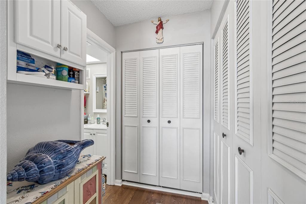 4939 FLORAMAR TERRACE 610 photo 21