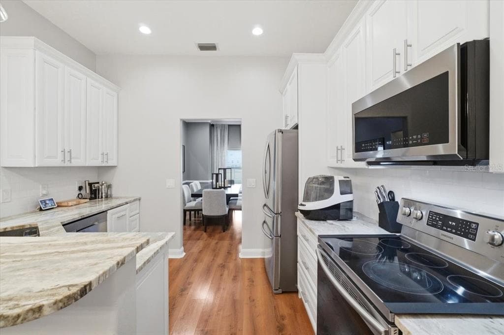 448 LAKE HARRIS DRIVE photo 9